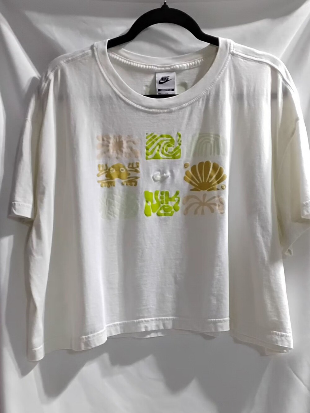 Nike Cropped Graphic White Tee XXL Coastal Beachcore Oversized Boxy T Shirt Y2K